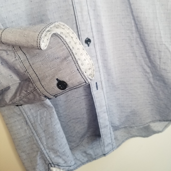 7 DIAMONDS Long Sleeve Button Down Shirt with Contrasting Cuffs - Picture 6 of 10
